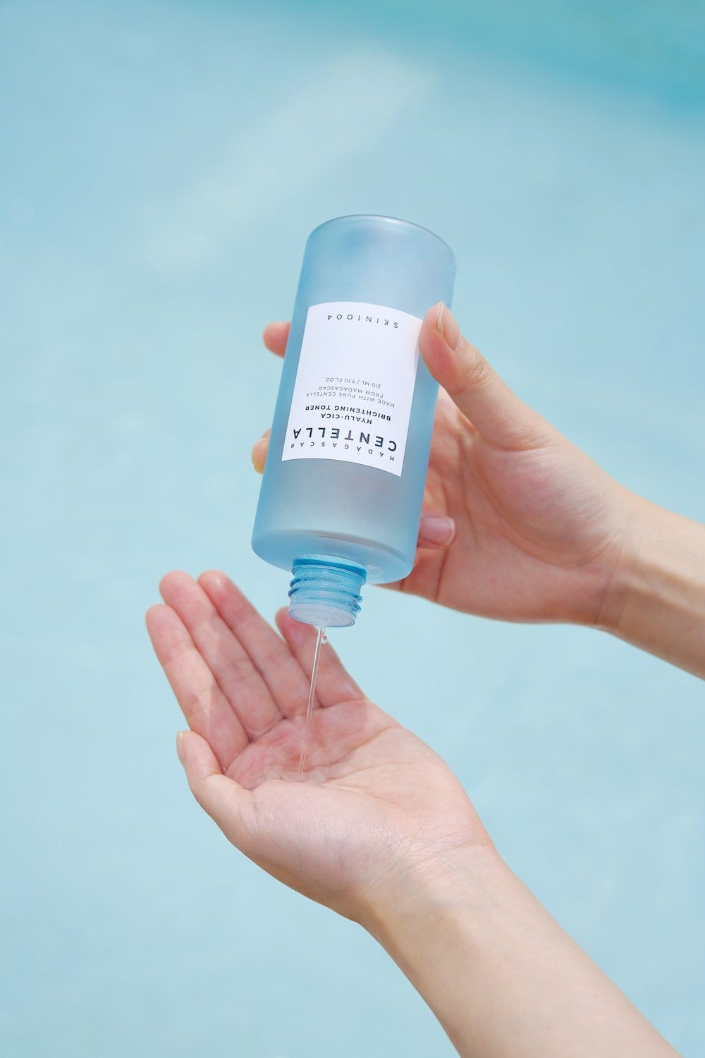 Skin 1004 Centella Hyalu-Cica Brightening TONER 210 ML